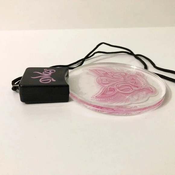 2015  WWE Divas Light Up Toys Wrestling - Picture 16 of 16